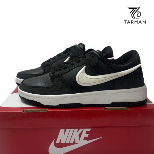 Nike B/W Dunk Ambush